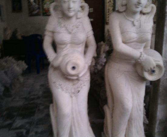 Patung Pancuran Air