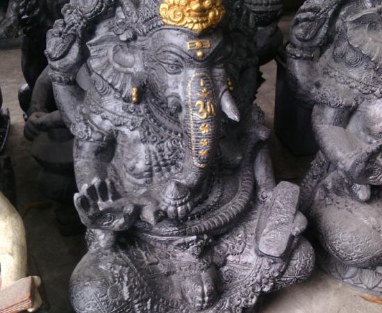 Patung Ganesha Warna Hitam