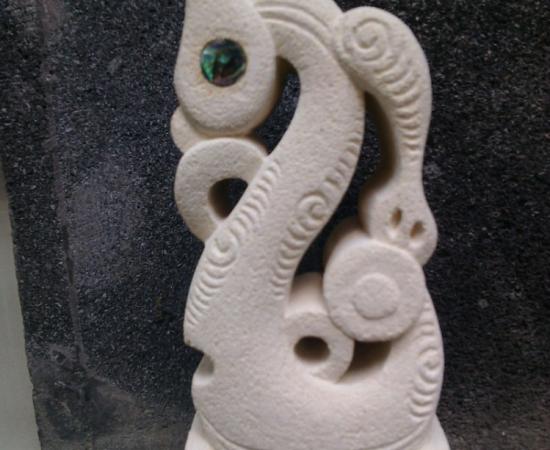 Patung Hiasan Kolam