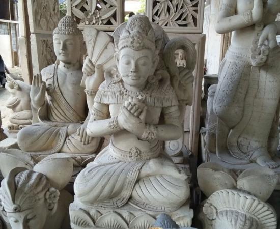 Patung Dewa Bali