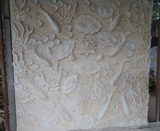 Ukiran Paras Bali Motif Ikan