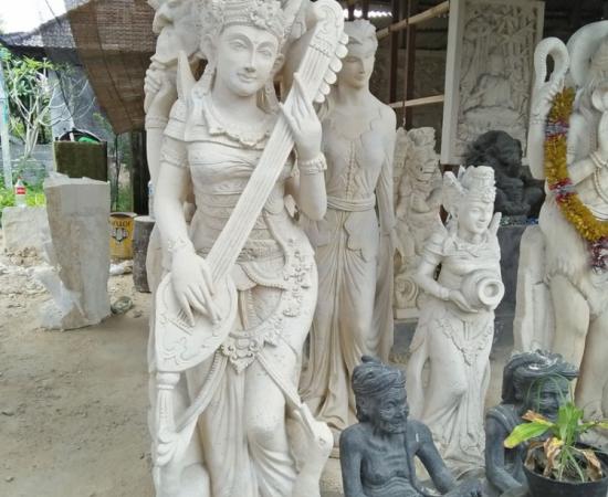 Patung Batu Bali Motif Dewi Saraswati