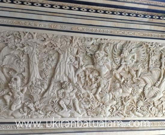relief dinding mahabrata bali