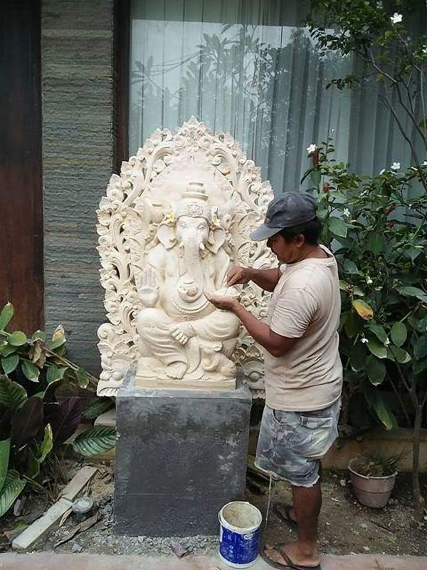 Patung Ganesha Khas Bali
