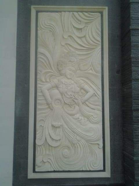 relief ornamen dinding rumah  desain  dewi tara