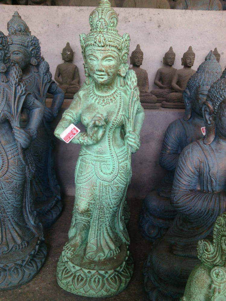 Patung Bali Motif Dewi