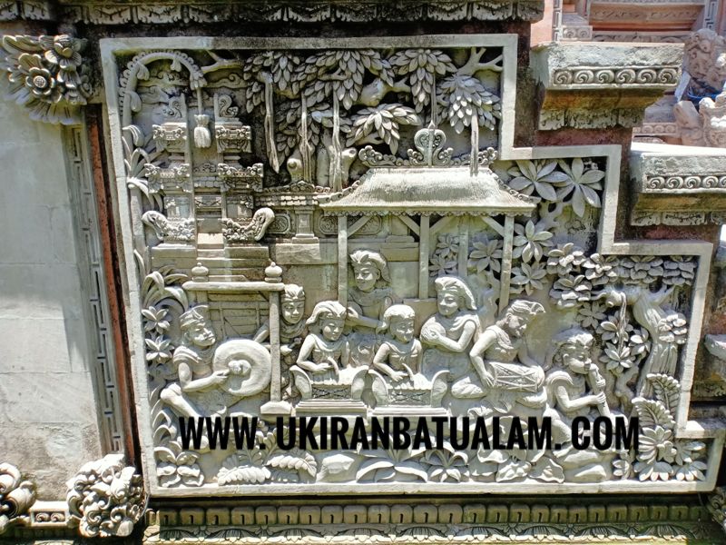 relief ornamen dinding budaya masyarakat bali