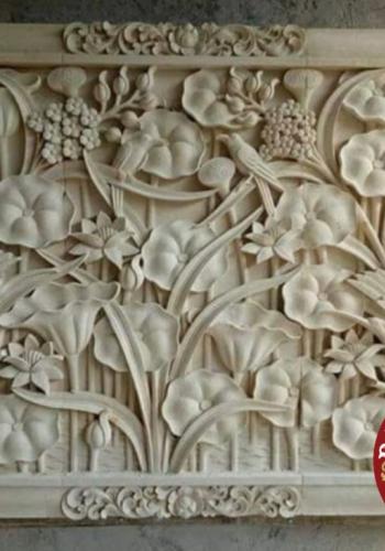 wall reliefs with bagau bird motifs